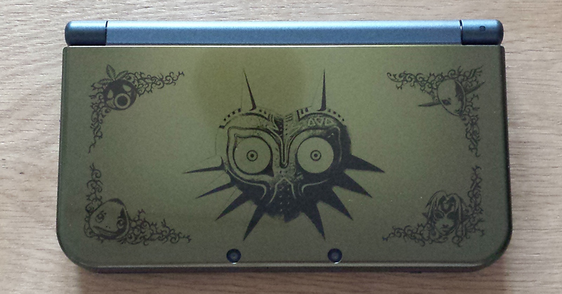 The Legend of Zelda Majora's Mask 3D : New 3DS XL + Game Special Edition